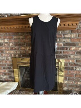 Avalanche Ladies Black Sleeveless Dress Size Medium NWT Side Zip Pockets
